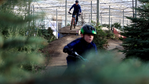 Familie uitje: Indoor Mountainbike in de voorjaarsvakantie