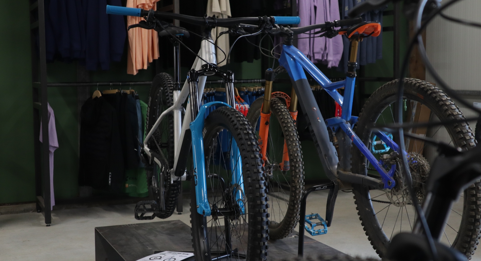 Hardtail oder Fully: Was passt zu dir?